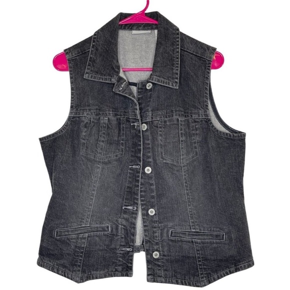 Chicos platinum women black washed denim vest in size 1 - Picture 2 of 8
